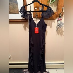NWTs Old Navy The Occasion Off the Shouder Chiffon Ruffle Maxi Dress/size 12